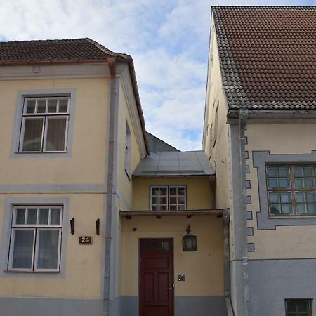 Kuninga City Center Apartment Pärnu Exteriör bild