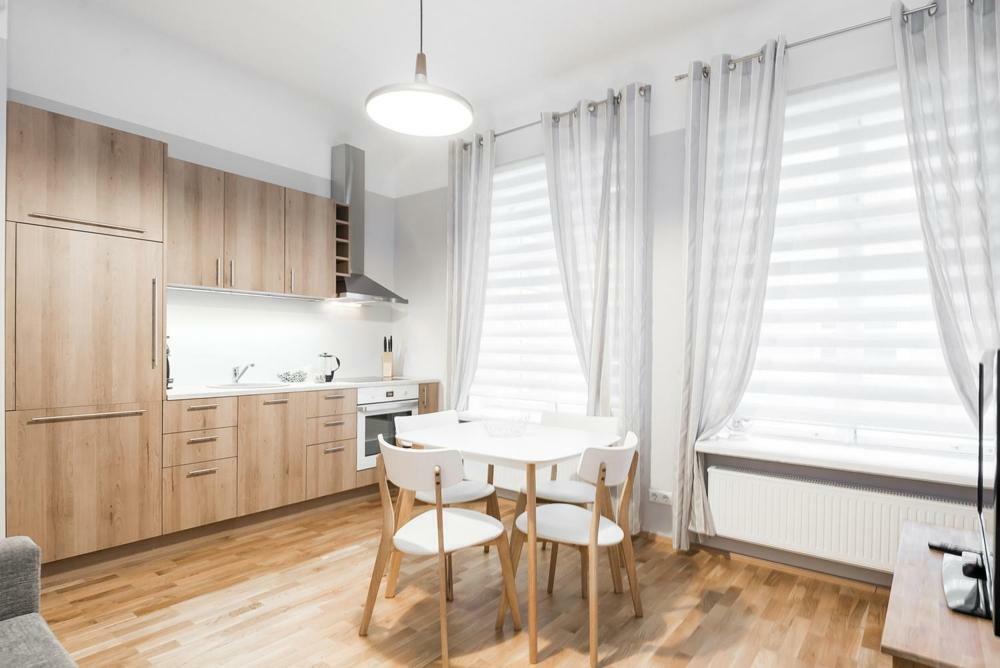 Kuninga City Center Apartment Pärnu Exteriör bild