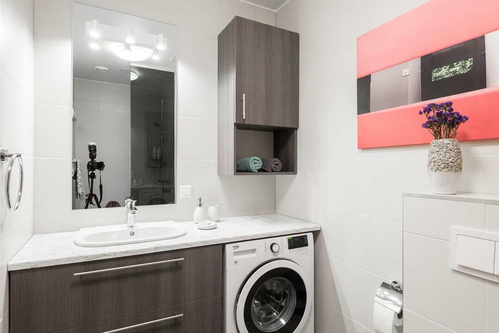 Kuninga City Center Apartment Pärnu Exteriör bild
